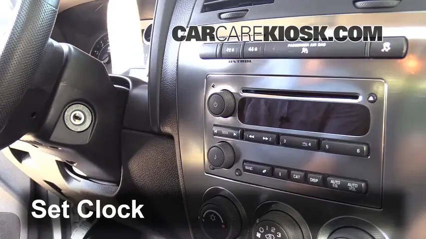 2009 Hummer H3 3.7L 5 Cyl. Clock